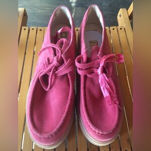 Hush Puppies Pink Suede Chukka Size 12
